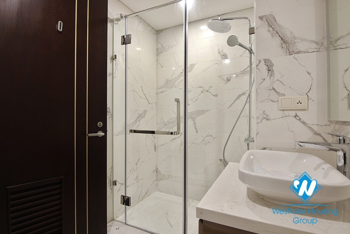 Hanoi Aqua Central 03 bedroom apartment for rent, 44 Yen Phu, Hanoi